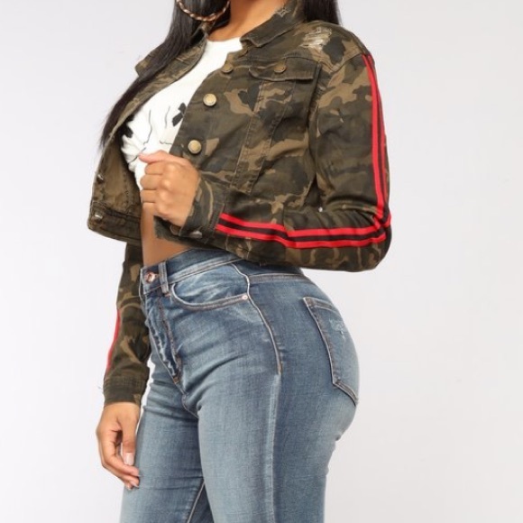 Fashion Nova Out of control Camo Jacket - Picture 2 of 8